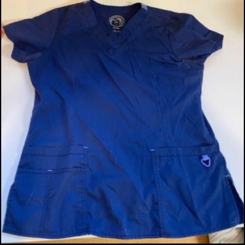 Scrub top